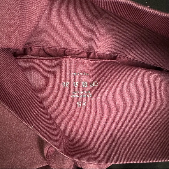 Pastel Pink NVGTN Contour Seamless Leggings - Picture 2 of 2